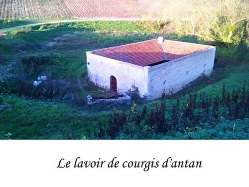 Le lavoir de Courgis